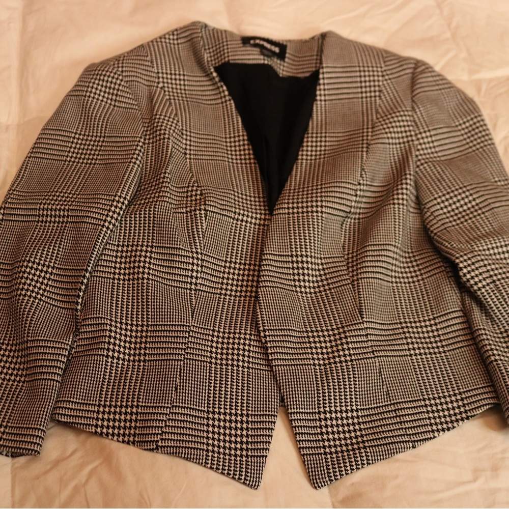 Express Plaid Women's Crop Blazer